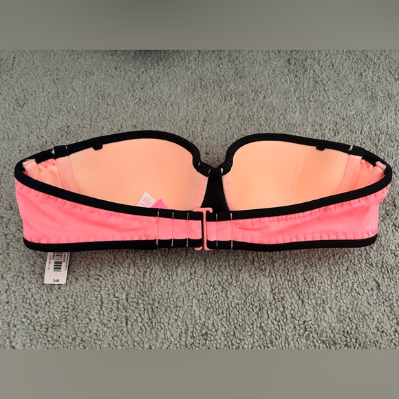 Victoria’s Secret bandeau bikini top - Picture 2 of 3